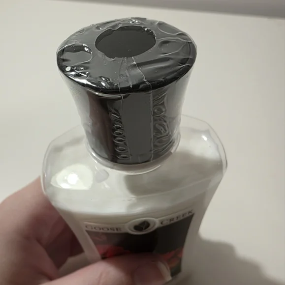 NEW Sealed Goose Creek 'Hibiscus Fruit Punch' Soothing Body Lotion 8.4 fl oz - Picture 4 of 8